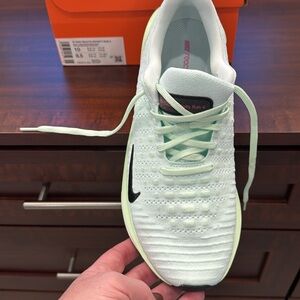 Nike Reactx Infinity Run 4. Brand new, never worn.